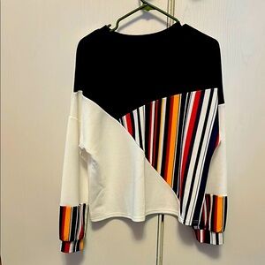 SHEIN Asymmetrical Long Sleeve Shirt🖤❤️💛